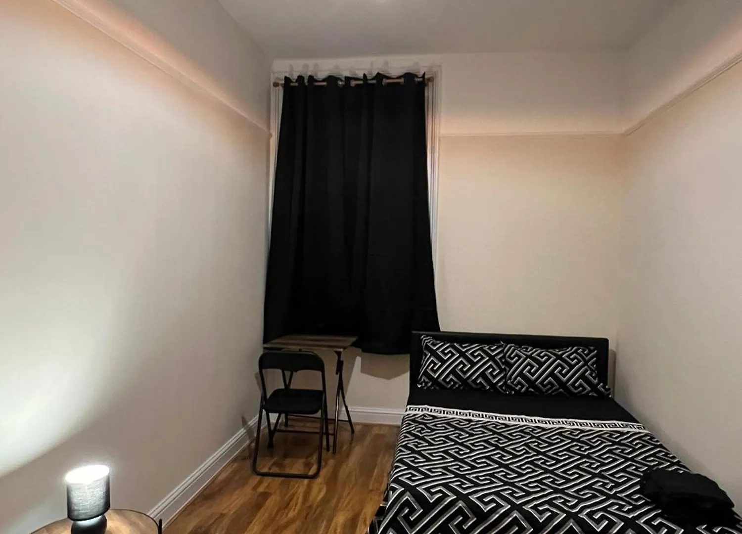 Guest house 3 Bedroom Apartment London