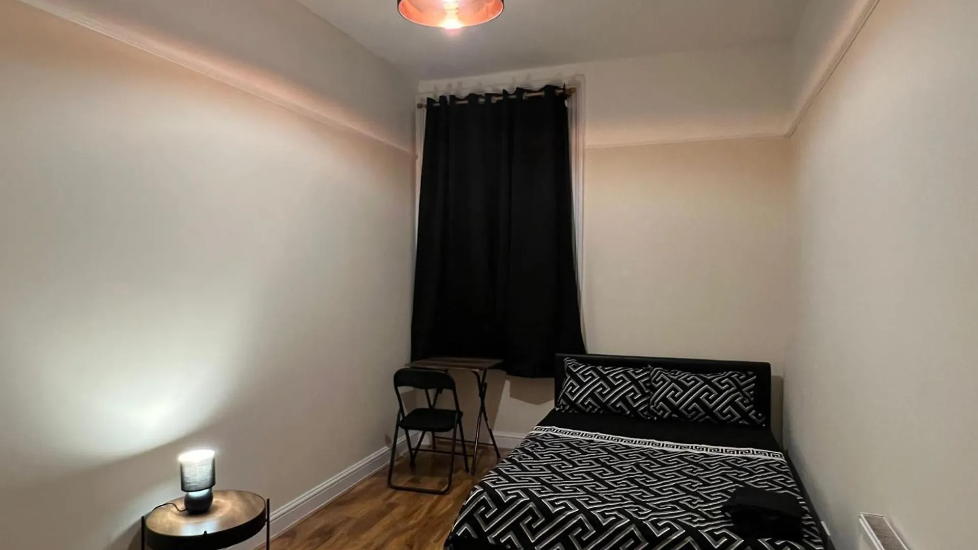 3 Bedroom Apartment London Guest house