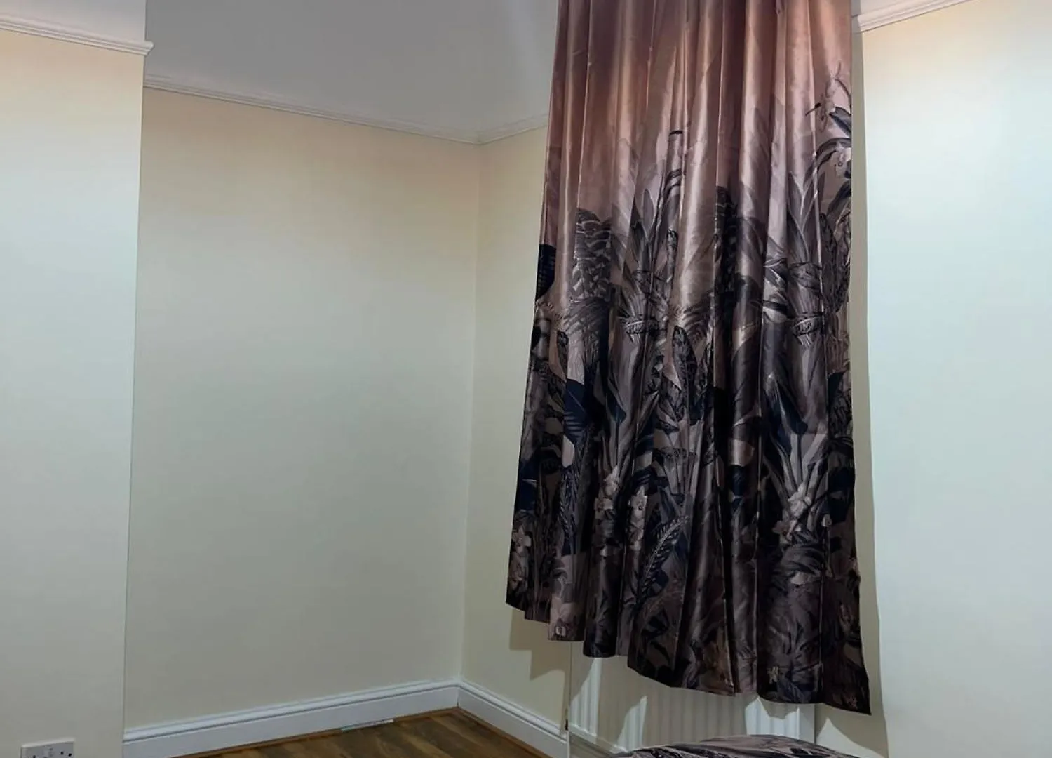 3 Bedroom Apartment London 0*,
